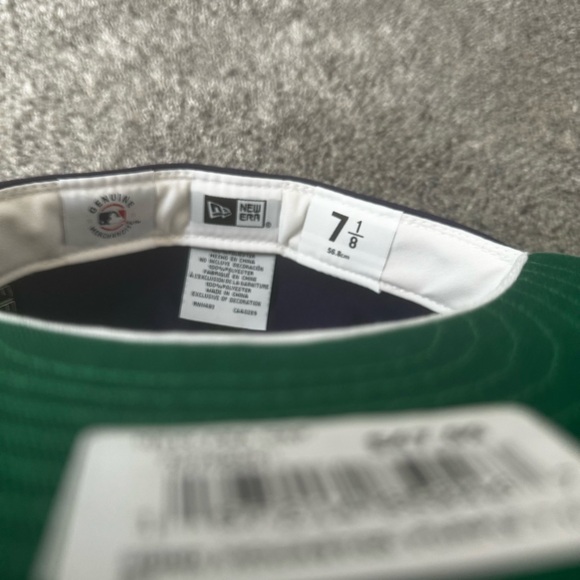 New Era Houston Astros Custom Patch Fitted Hat 7 1/8 Purple Gold NWT Colts .45 - Picture 11 of 11